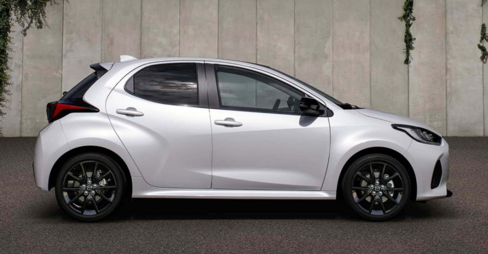 Mazda-2 Hybrid